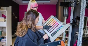 Productos con extractos naturales que cuidan tu cabello. Univital, una de las mejores marcas de tinturas para el cabello.